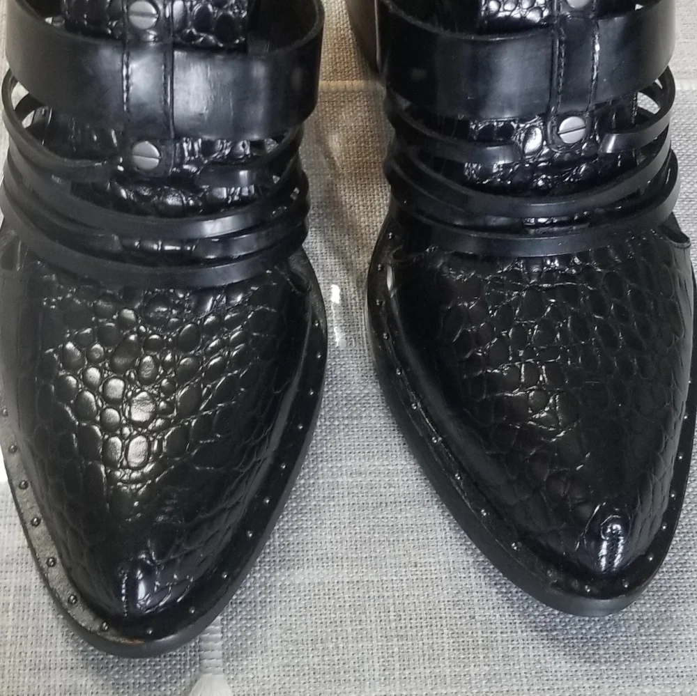 LUXURY Rebel Shoes, Color Black, Size 36